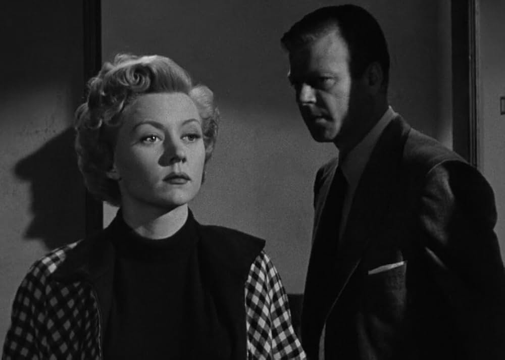 孤独な場所での画像