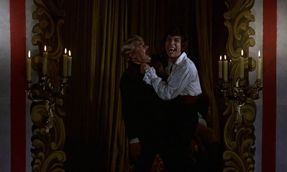 吸血鬼サーカス団の画像