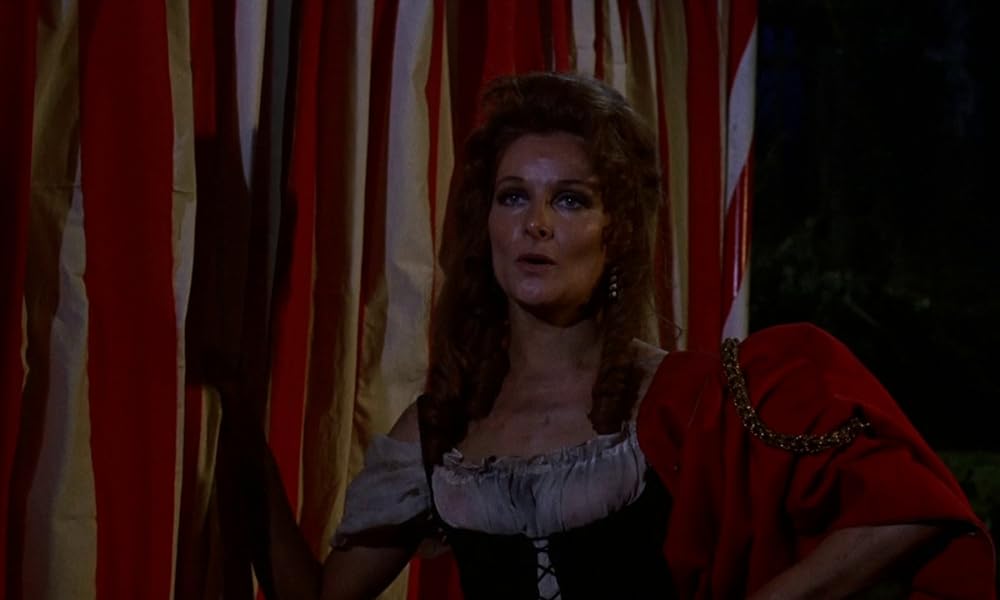 吸血鬼サーカス団の画像