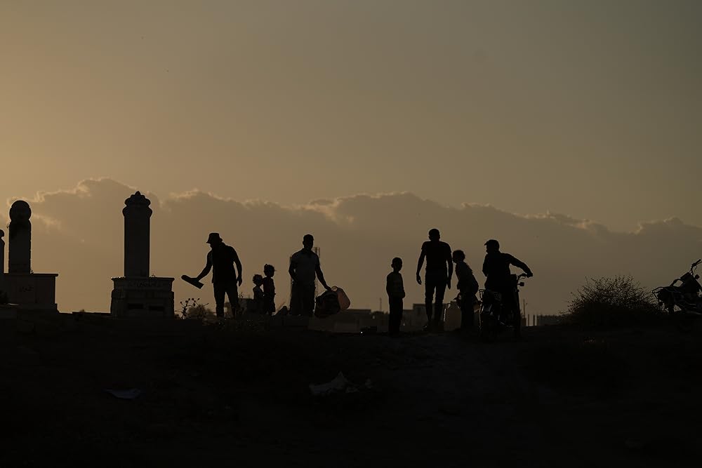 壊された囁きの画像