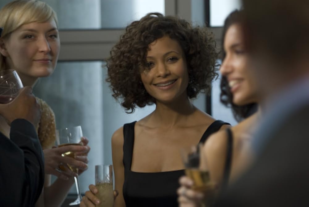 ラン・ファットボーイ・ラン 走れメタボの画像