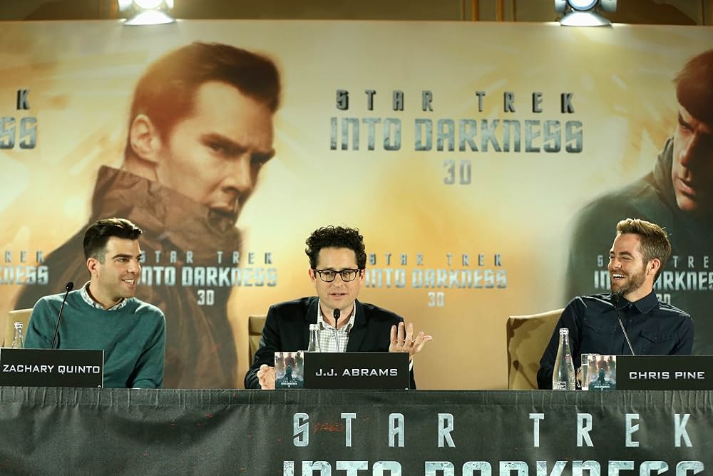「スター・トレック イントゥ・ダークネス」の画像