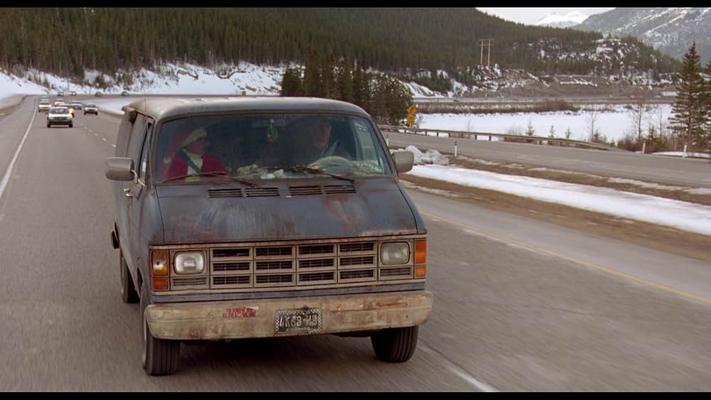 サンタに化けたヒッチハイカーは、なぜ家をめざすのか？の画像