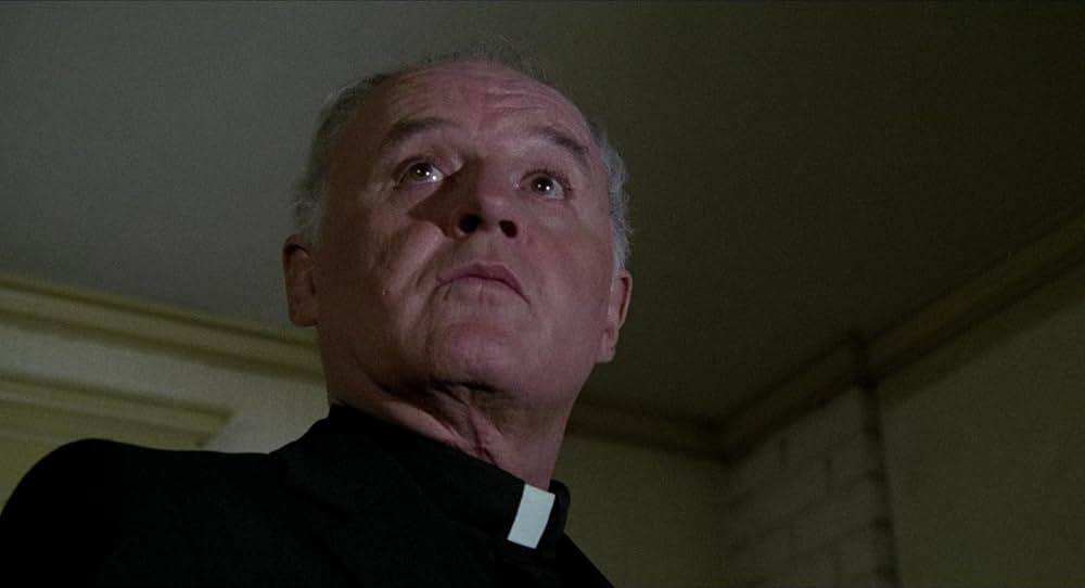 「悪魔の棲む家」の画像