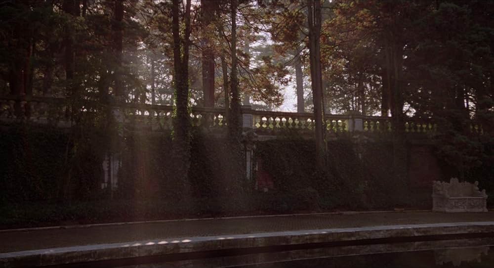 「悪魔の棲む家」の画像