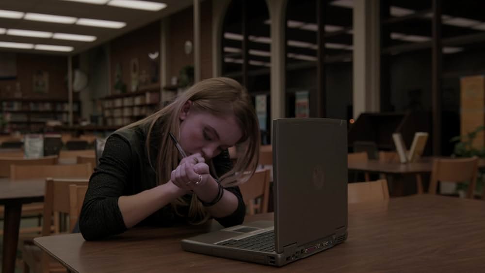 フェイク・ガール 偽りの少女の画像