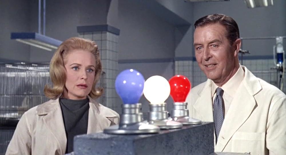 X線の眼を持つ男の画像