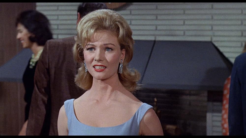 X線の眼を持つ男の画像