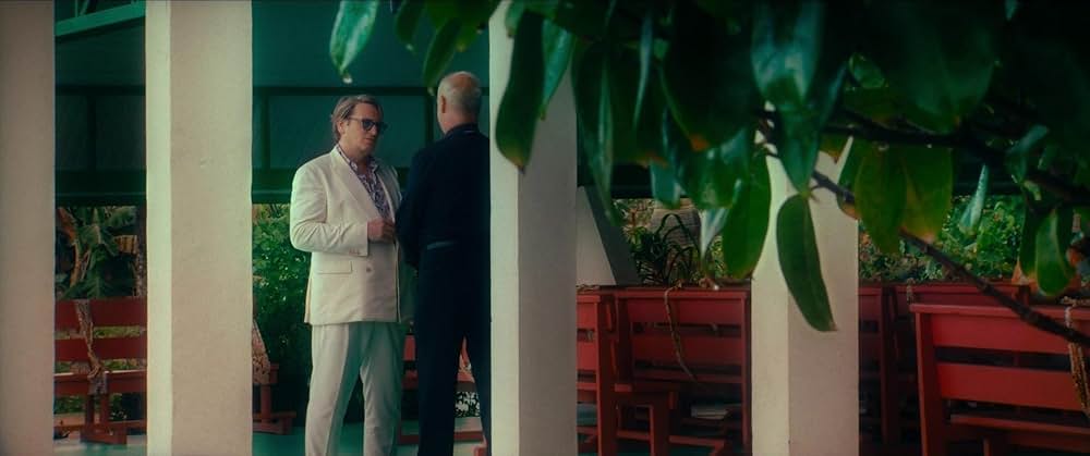 パシフィクションの画像