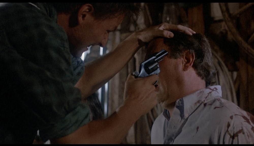 カーフュー／戦慄の脱獄囚の画像