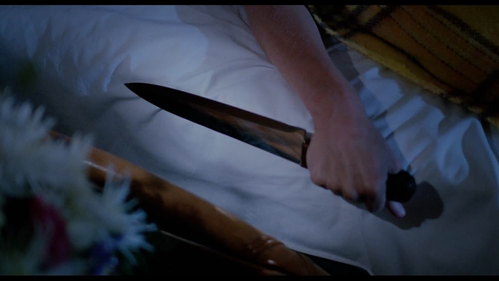 ダーク・エンジェル／殺しの抱擁の画像