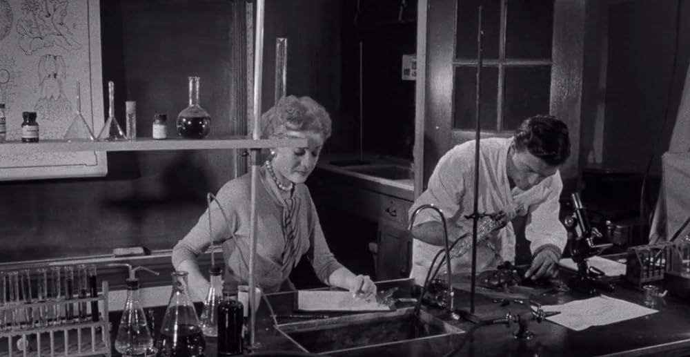 脳を喰う怪物の画像