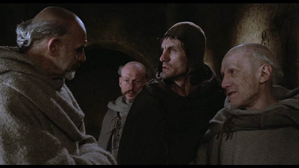 「薔薇の名前」の画像