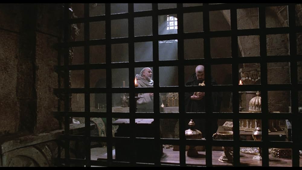 「薔薇の名前」の画像