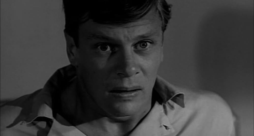 宇宙からの暗殺者の画像