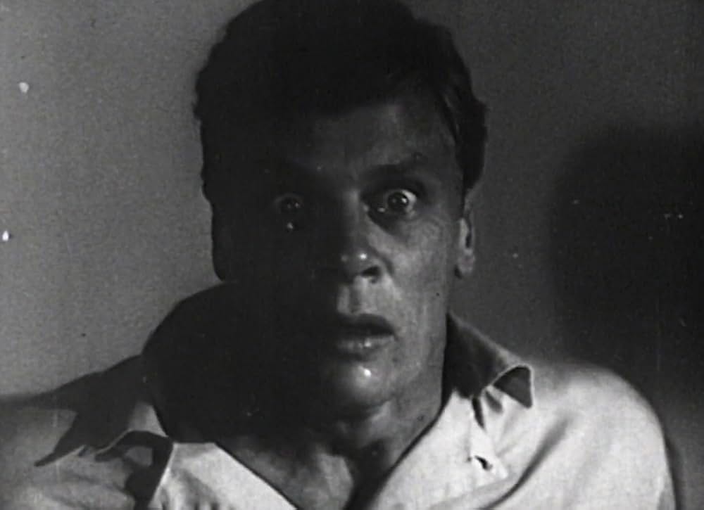 宇宙からの暗殺者の画像