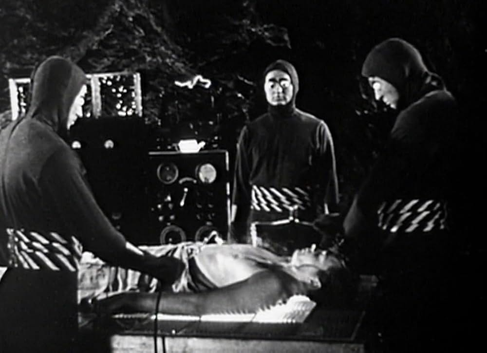 宇宙からの暗殺者の画像