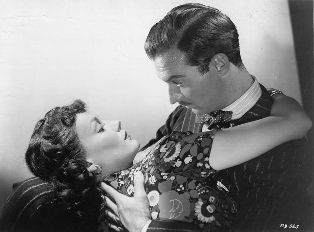 仮面の男の画像