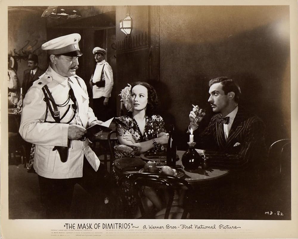 仮面の男の画像