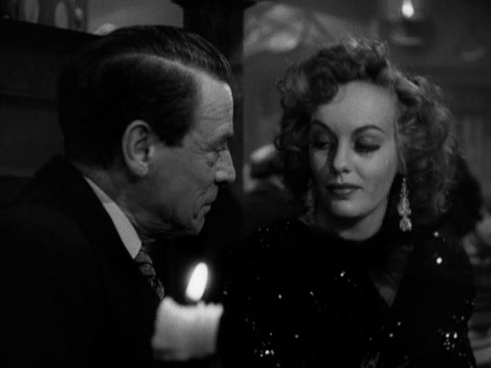 仮面の男の画像