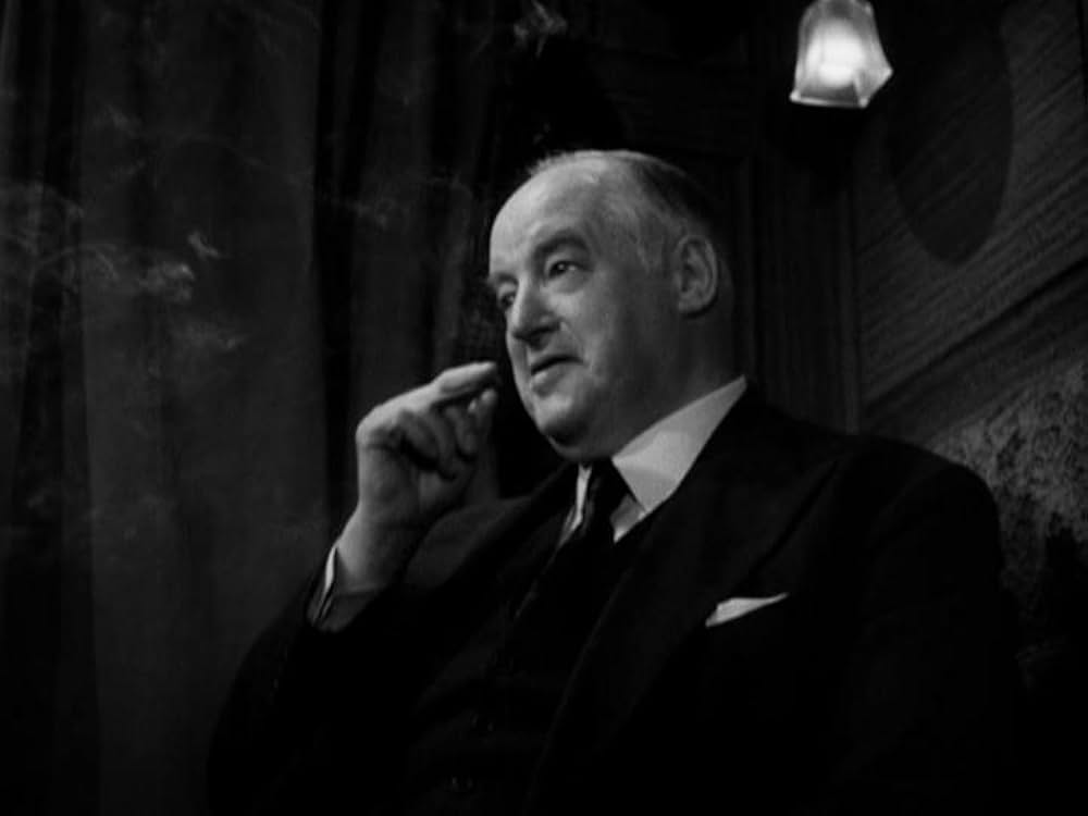 仮面の男の画像