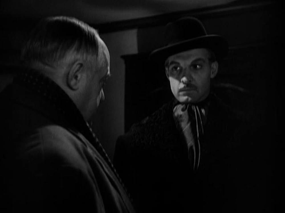 仮面の男の画像