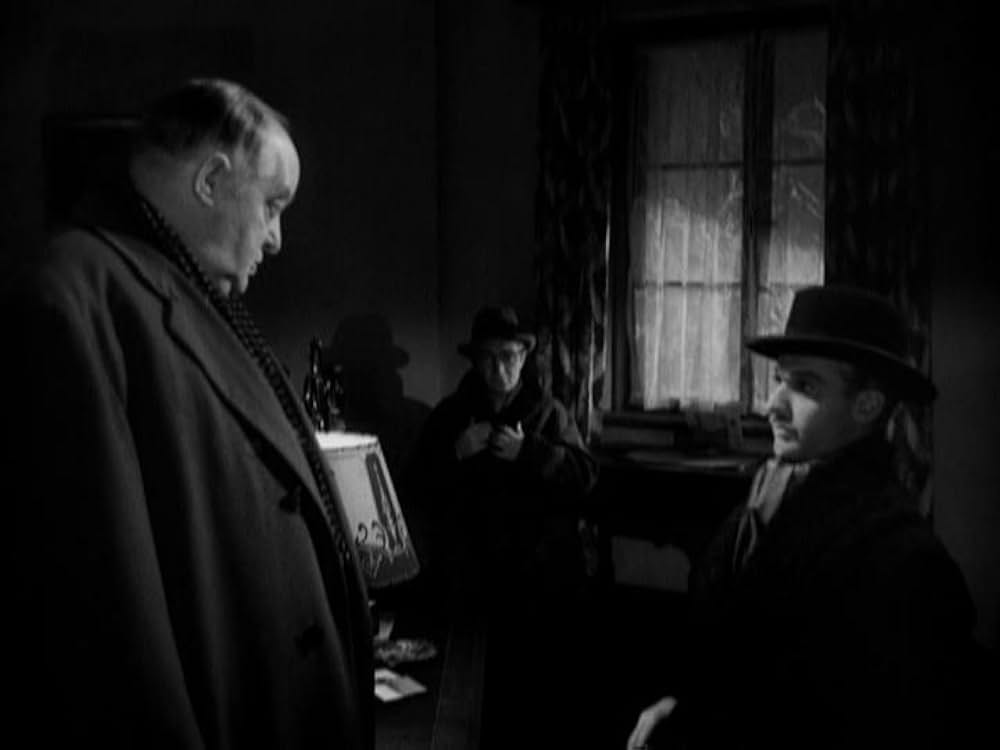 仮面の男の画像