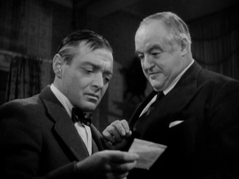 仮面の男の画像