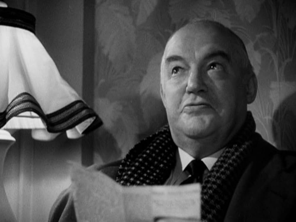 仮面の男の画像