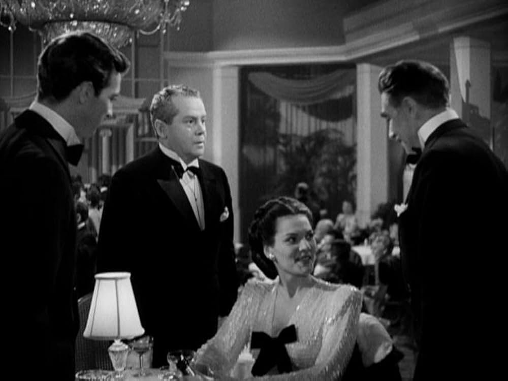 仮面の男の画像