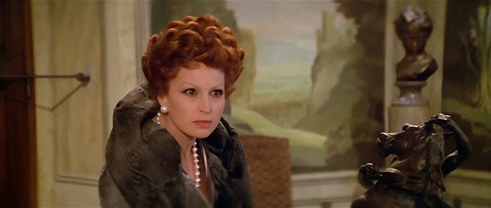 「家族の肖像」シルバーナ・マンガーノの画像