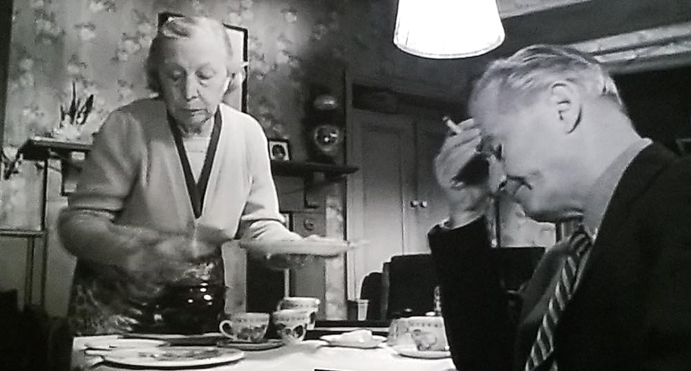 哀愁の旅路の画像