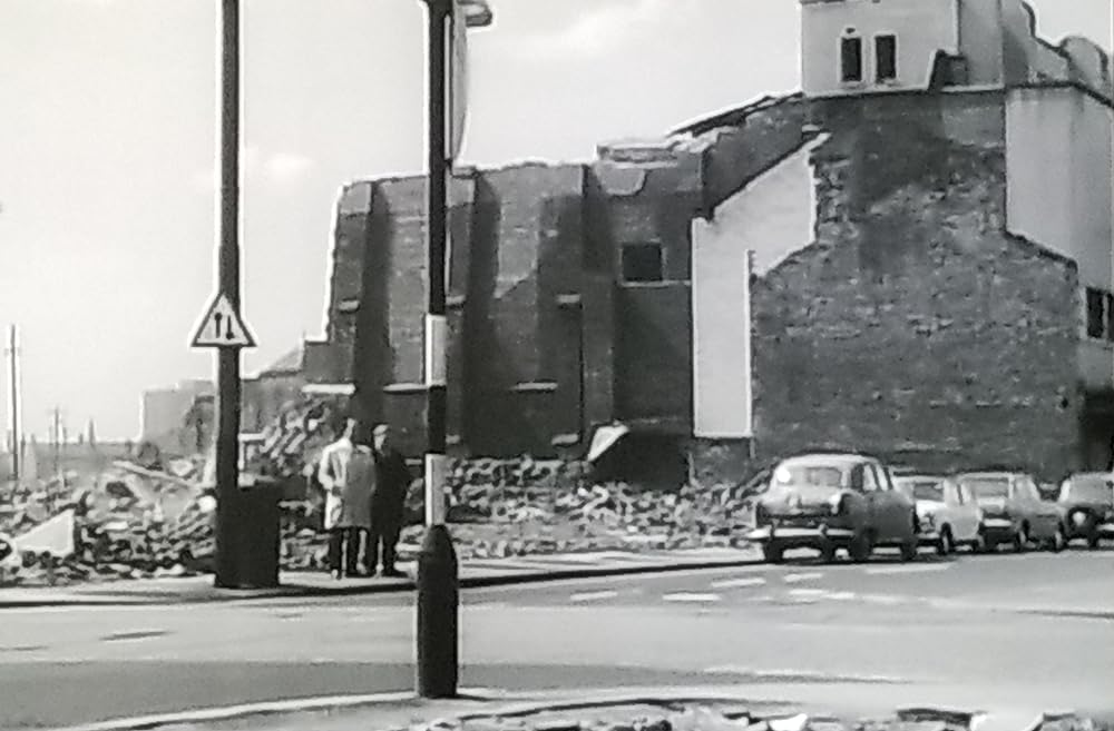 哀愁の旅路の画像