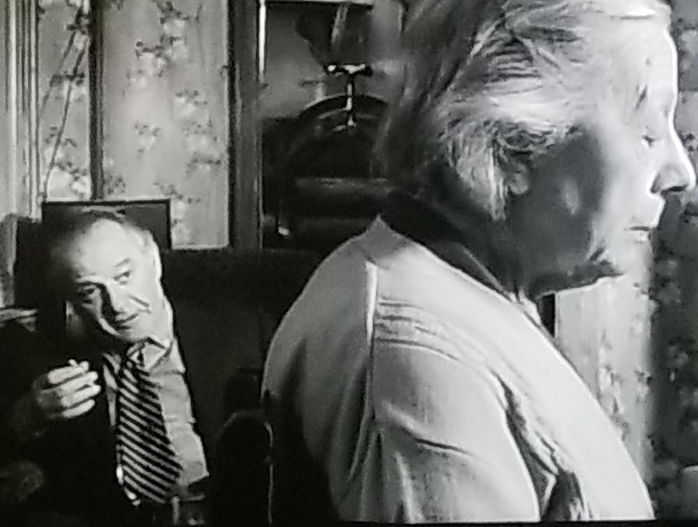 哀愁の旅路の画像