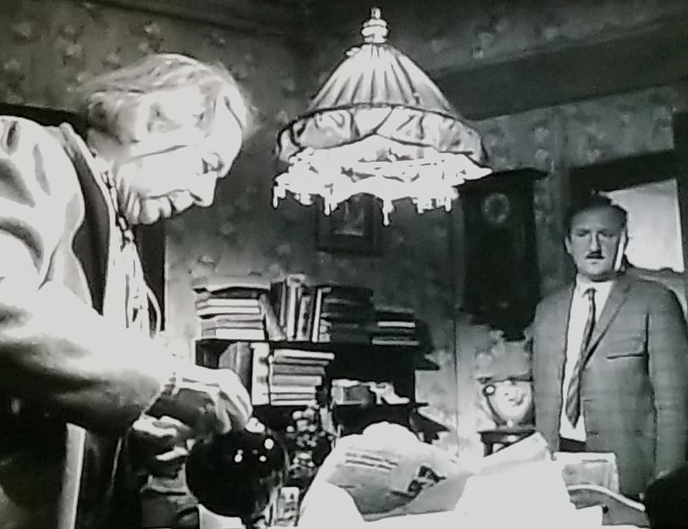 哀愁の旅路の画像