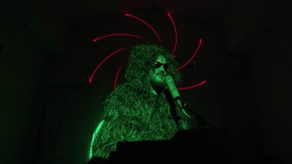 ボー・バーナムの明けても暮れても巣ごもりの画像