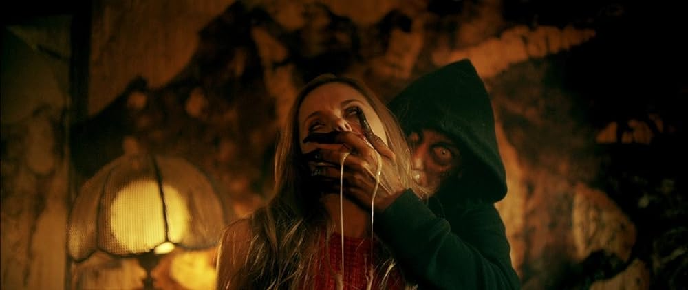 THE BITE 変身する女の画像