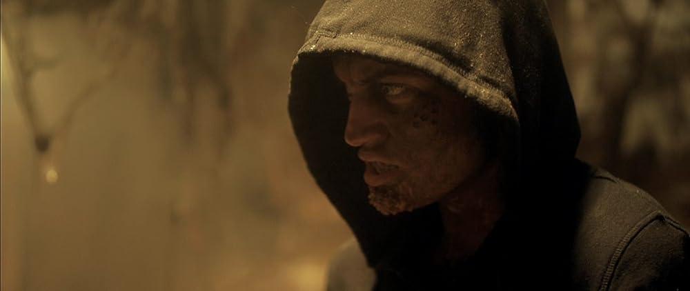 THE BITE 変身する女の画像