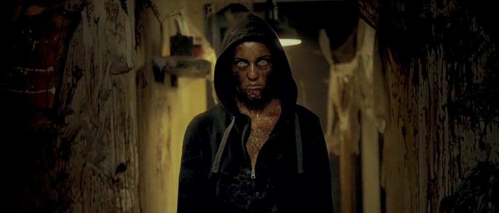 THE BITE 変身する女の画像