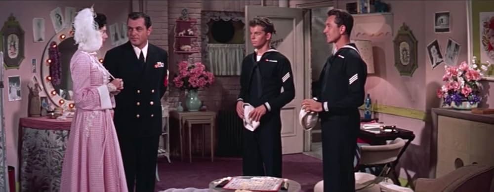 艦隊は踊るの画像