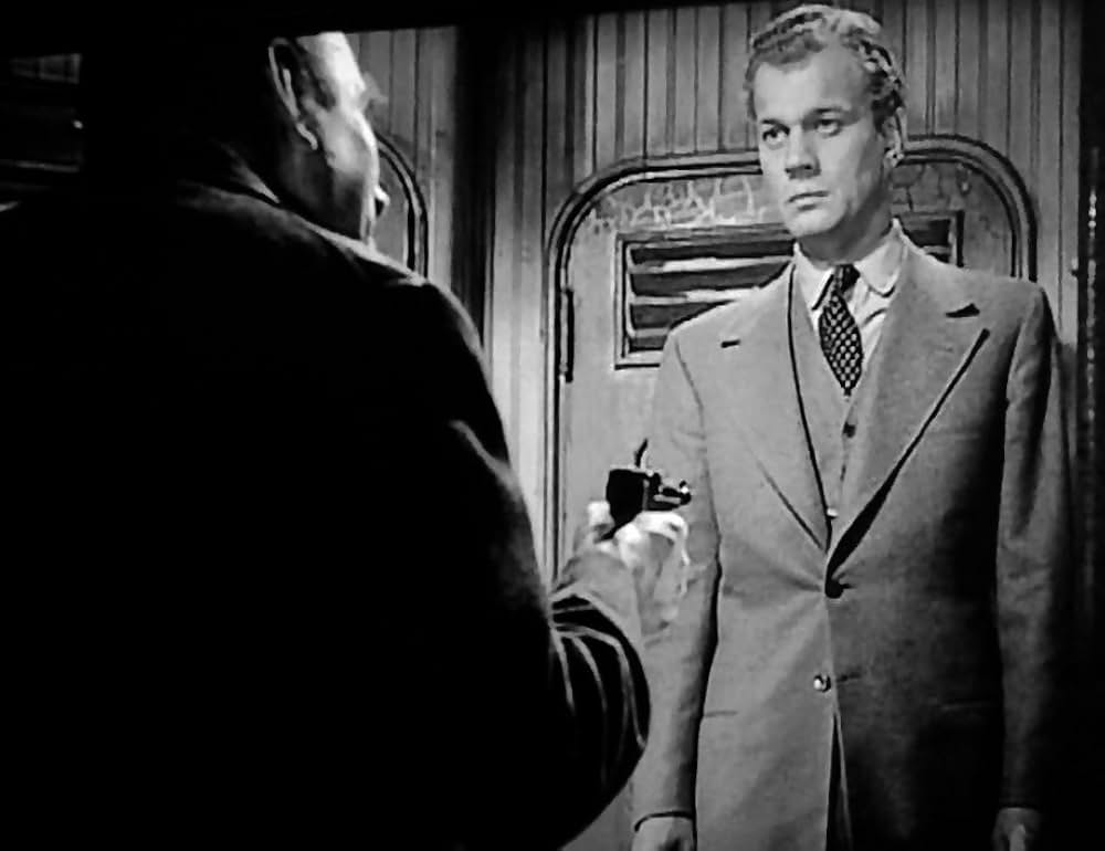 恐怖への旅の画像