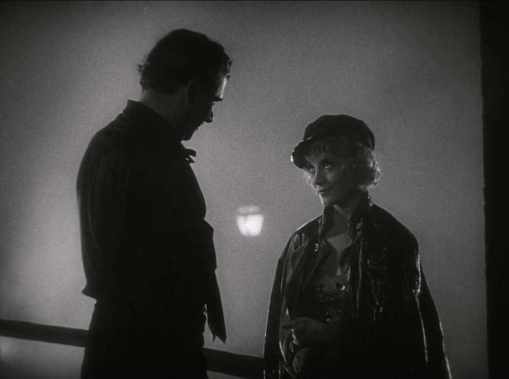 紐育の波止場の画像