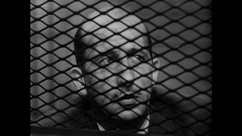 真昼の暴動の画像