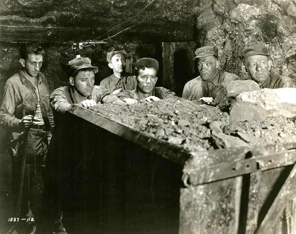 真昼の暴動の画像