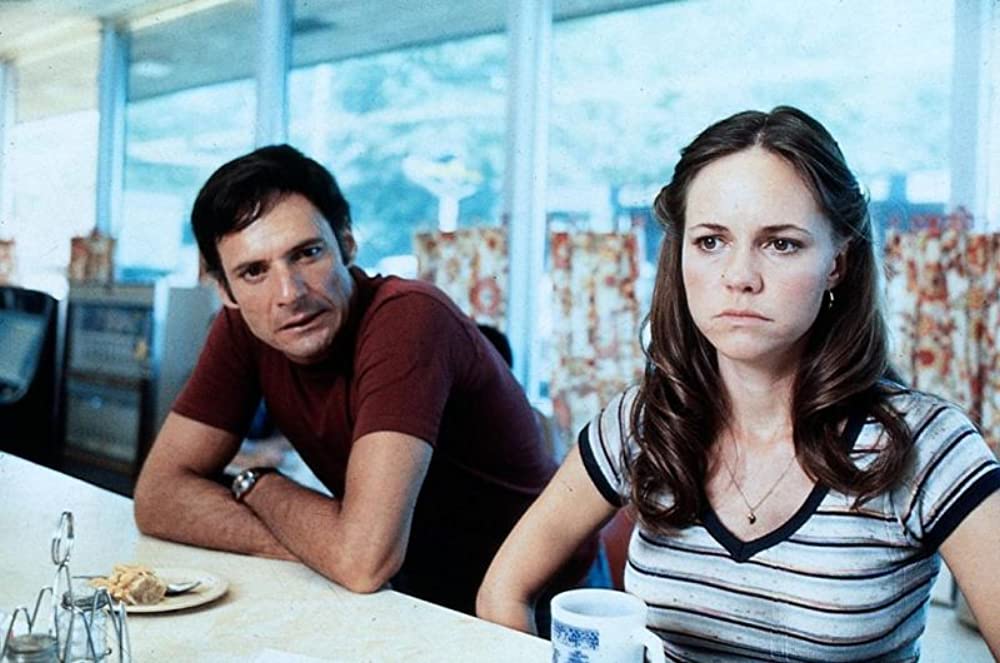 「ノーマ・レイ」サリー・フィールド & ロン・リーブマンの画像