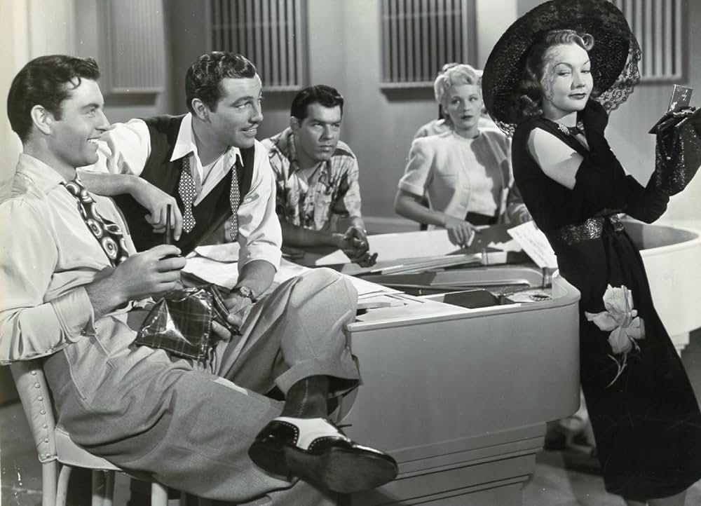 オーケストラの妻たちの画像