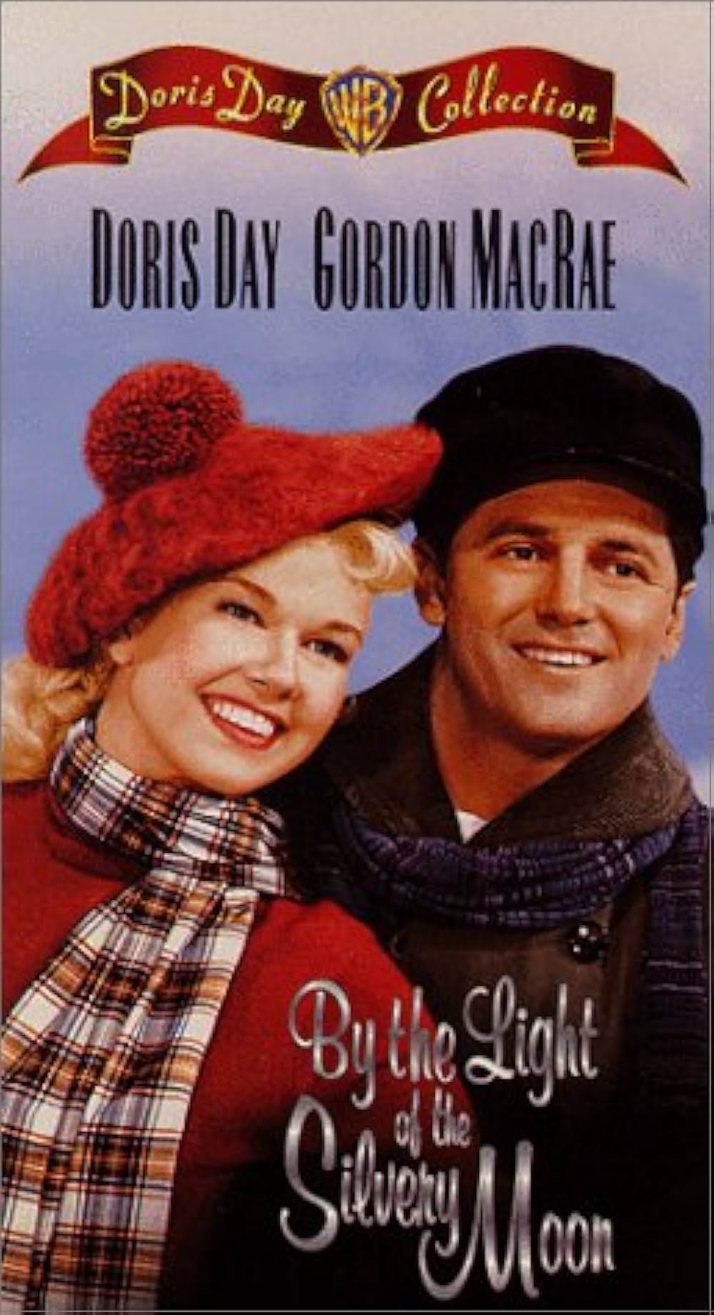 銀色の月明かりの下での画像