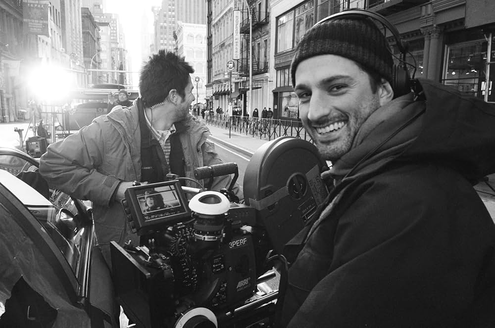 マンモス 世界最大のSNSを創った男の画像