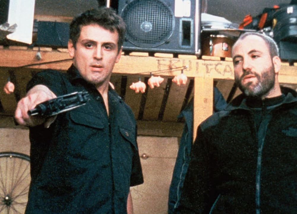 ゼイ・イート・ドッグスの画像