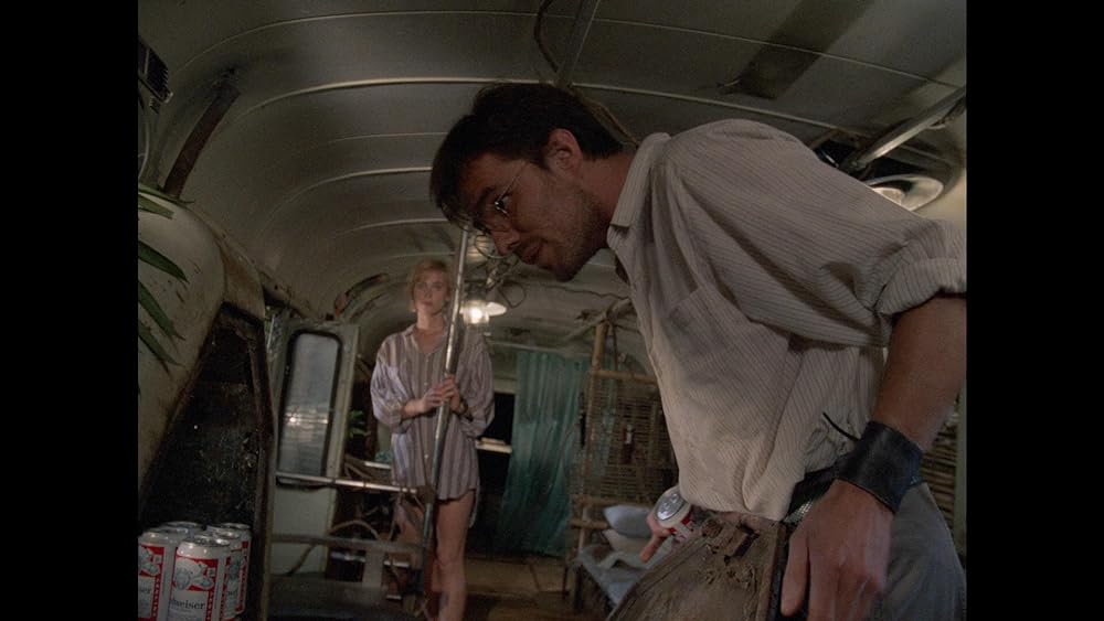 エイリアン・フロム・ディープの画像